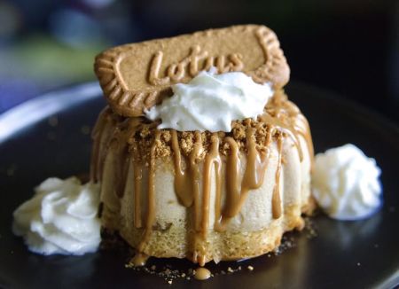 El Charro Avitia Mexican Restaurant, Biscoff Flan Cake